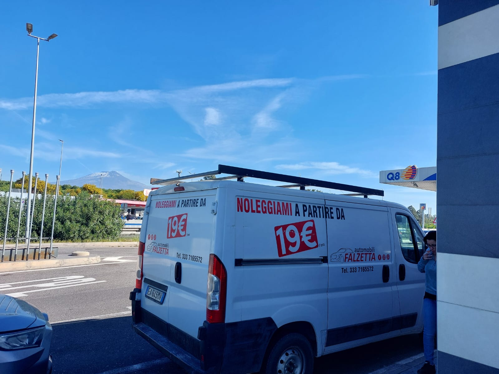 Noleggio Furgone 4